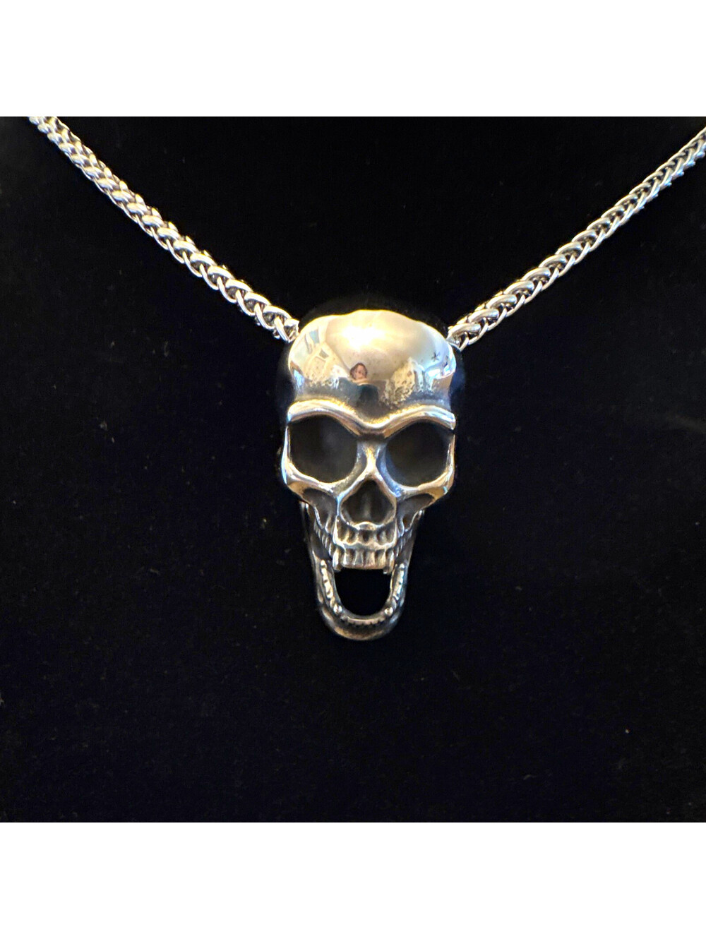 Silver Tone goth vampire Skull Charm Pendant 24” Necklace